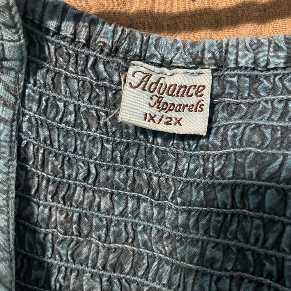 Boho/Hippie Embroidered Dress - Picture 9 of 10